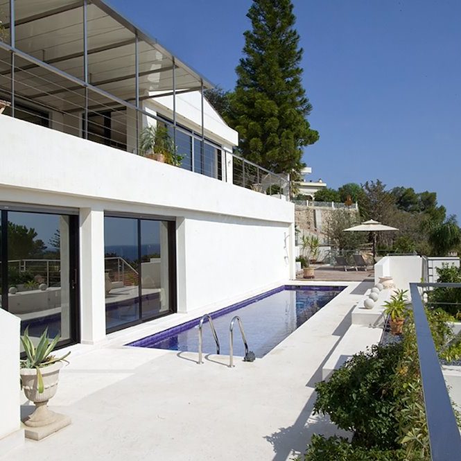 Villa in Monaco – Exterior Exterior of a luxury villa in Monaco with swimming pool